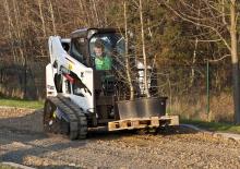 Челни товарачи Bobcat T590
