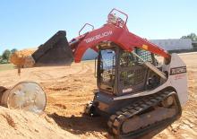 Челни товарачи Takeuchi TL 12 R2