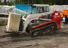 Челни товарачи Takeuchi TL 130