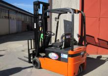 Челни вилични електрокари Doosan B 15 T 2
