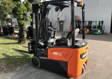 Челни вилични електрокари Doosan B15T-7