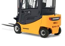 Челни вилични електрокари Jungheinrich EFG 320