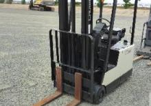 Челни вилични електрокари Crown RC 5510/15-30