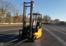 Челни вилични електрокари OM-Pimespo XE 12/3