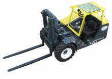 Челни вилични мотокари, дизелови Combi-Lift Combi RT W 3000