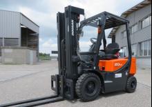 Челни вилични мотокари, дизелови Doosan D20G Plus
