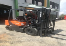 Челни вилични мотокари, дизелови Doosan D25G Plus