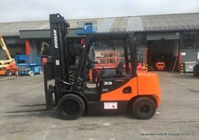 Челни вилични мотокари, дизелови Doosan D33S-5
