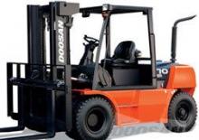 Челни вилични мотокари, дизелови Doosan D80S-9