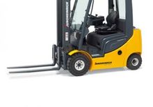 Челни вилични мотокари, дизелови Jungheinrich DFG 320s