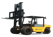 Челни вилични мотокари, дизелови OM DVX 1006
