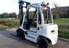 Челни вилични мотокари, дизелови UniCarriers DX 20