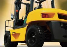 Челни вилични мотокари, дизелови Komatsu FD 60 T 8