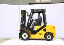 Челни вилични мотокари, дизелови Yale GDP30UX