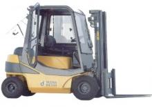 Челни вилични мотокари, дизелови Nuova Detas Sherpa 30
