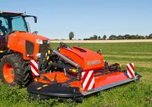 Челно монтиран косачен диск с кондиционер Kubota DMC7028T 