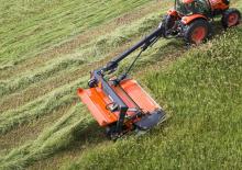 Челно монтиран косачен диск с кондиционер Kubota DMC8028R