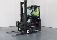 Дизелови многопосочни мотокари Combi-Lift CB 2500 XL