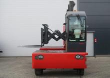 Дизелови странични товарачи Jumbo JDQ 70/14