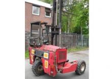 Дизелови вилични високоповдигачи, монтирани върху камион Moffett M 2003 E