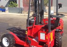 Дизелови вилични високоповдигачи, монтирани върху камион Moffett M 2003 STM