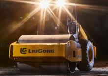 Еднобандажни валяци Liugong 6613E
