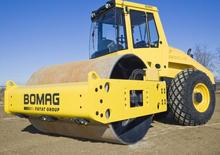Еднобандажни валяци Bomag BW 211 D-40