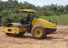 Еднобандажни валяци Bomag BW 213 D-40