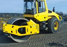 Еднобандажни валяци Bomag BW 213 DH-4