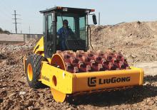 Еднобандажни валяци Liugong CLG612H