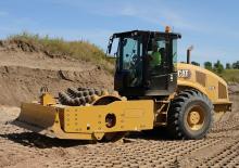 Еднобандажни валяци Caterpillar CP14