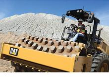 Еднобандажни валяци Caterpillar CP54B