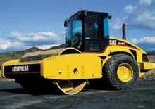 Еднобандажни валяци Caterpillar CS 663 E