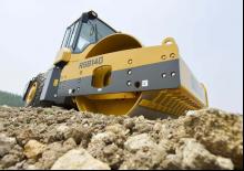 Еднобандажни валяци SDLG RS8140