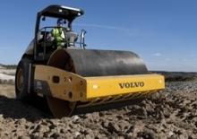 Еднобандажни валяци Volvo SD115