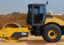 Еднобандажни валяци Volvo SD160D