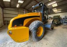 Еднобандажни валяци JCB-Vibromax VM132 PD T4