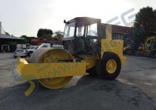 Еднобандажни валяци Vibromax W 1802 PD