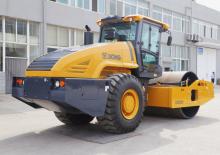 Еднобандажни валяци XCMG XS265S