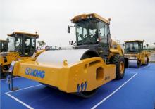 Еднобандажни валяци XCMG XS395 