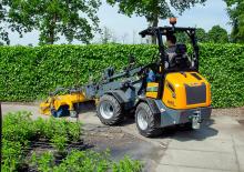 Електрически колесни товарачи Giant G2200E X-tra