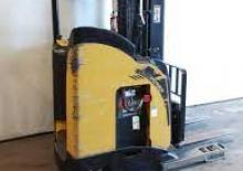Електрически високоповдигачи Yale NR040DB