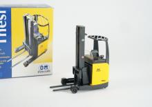 Електрически високоповдигачи OM-Pimespo Thesi  25