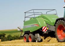 Големи квадратни преси + преси с висока плътност Fendt 12130 NT