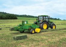 Големи квадратни преси + преси с висока плътност John Deere 459