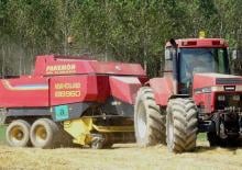 Големи квадратни преси + преси с висока плътност New Holland BB 960 A ARY