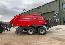 Големи квадратни преси + преси с висока плътност Massey Ferguson MF 2160 TP