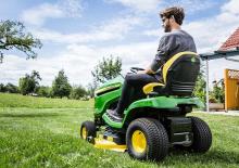 Косачки за трева и градински трактори John Deere X370