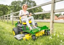 Косачки за трева и градински трактори John Deere Z335E