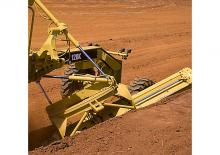 Грейдери Caterpillar 120K